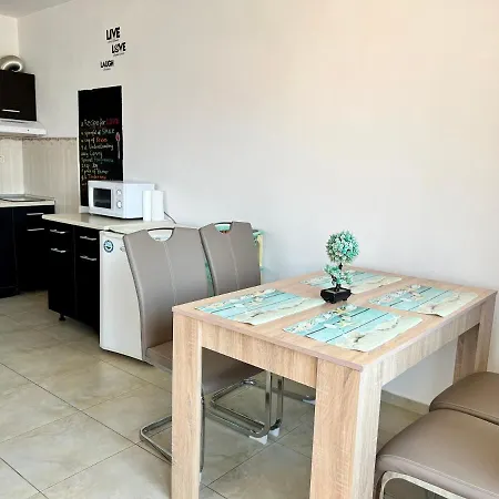 Apartament Milos