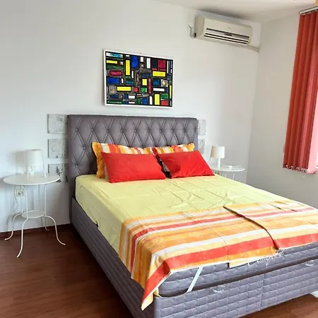 Apartament Milos