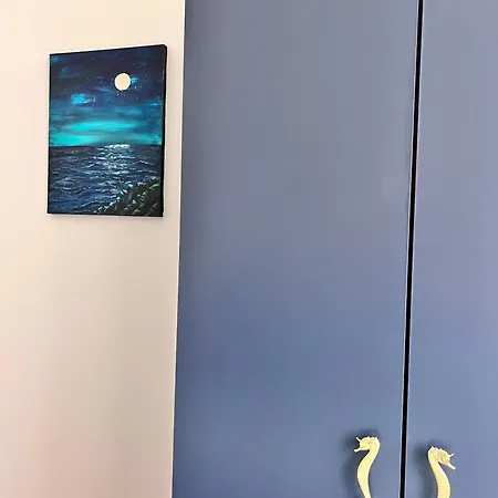 Milos 公寓