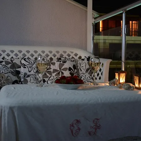 Milos Apartamento *